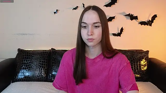 Angeel Kate online show from November 2025 04:35:01 AM