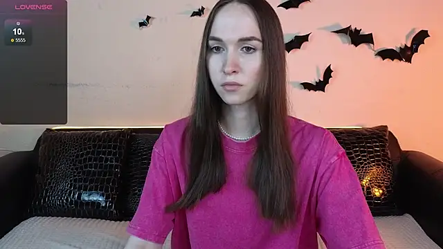 Angeel Kate online show from November 2025 12:09:01 PM