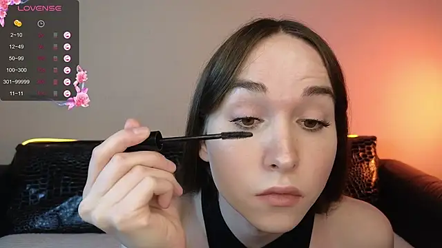 Angeel Kate online show from September 2025 11:15:02 AM