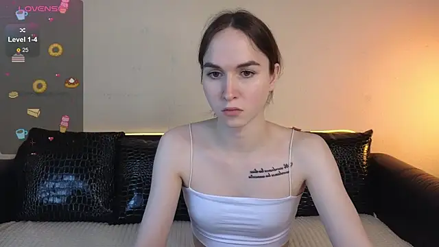 Angeel Kate online show from September 2025 05:46:01 AM