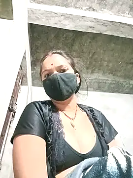 suhani sharmj online show from December 2025 10:03:02 PM