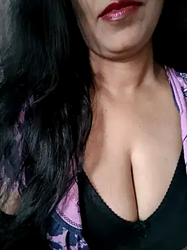 Deepa Sharma143 online show from October 2025 01:30:02 AM