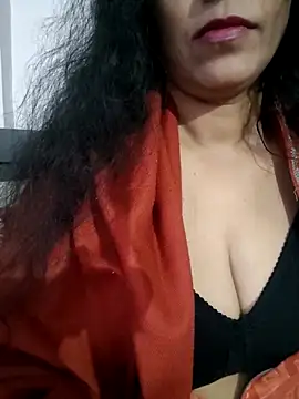 Deepa Sharma143 online show from December 2025 01:52:02 AM