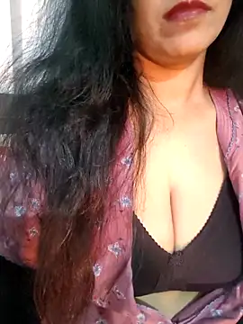 Deepa Sharma143 online show from February 2026 01:47:01 AM