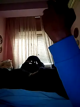 estrogeni online show from November 2025 07:02:01 AM