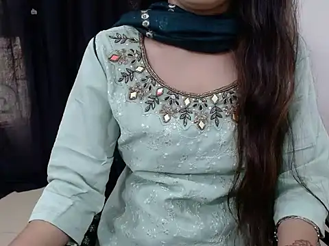 Snapshot of sweet-ruhi chatting on October 2025 05:43:02 AM sweet-ruhi online show from October 2025 05:43:02 AM