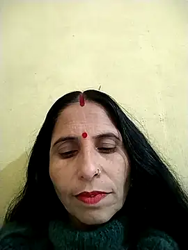 Snapshot of Hot_liya54 chatting on December 2025 08:05:01 AM Hot liya54 online show from December 2025 08:05:01 AM