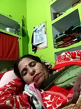 Snapshot of Hot_liya54 chatting on November 2025 07:47:02 PM Hot liya54 online show from November 2025 07:47:02 PM