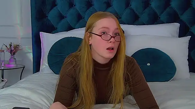 AgataFoxley online show from November 2025 08:25:02 AM