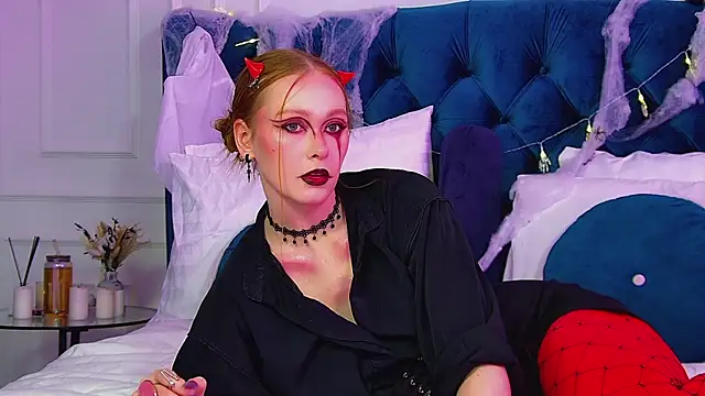 AgataFoxley online show from October 2025 06:29:01 PM