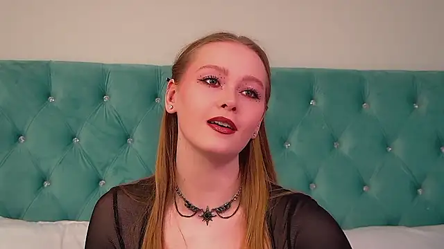 AgataFoxley online show from March 2026 06:40:01 AM