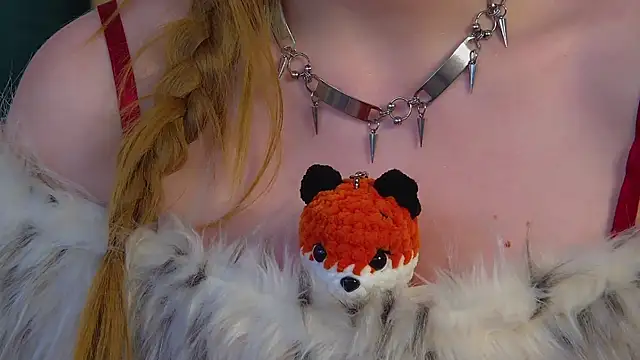 AgataFoxley online show from December 2025 08:04:02 PM