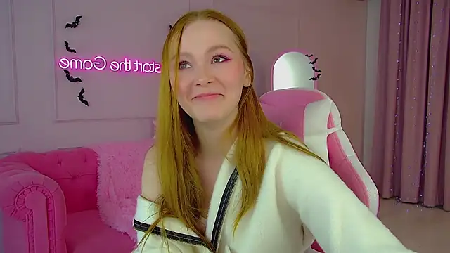 AgataFoxley online show from October 2025 07:09:02 AM