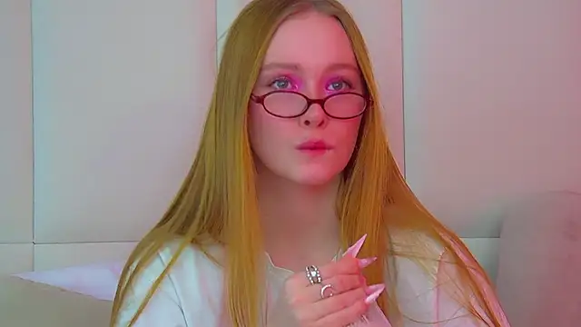 AgataFoxley online show from November 2025 06:25:01 AM