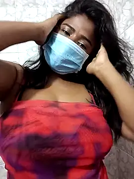 Snapshot of HAANNIAA chatting on November 2025 03:39:01 PM HAANNIAA online show from November 2025 03:39:01 PM