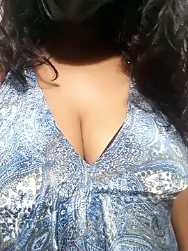 HAANNIAA online show from December 2025 08:30:02 PM