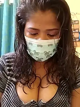 Snapshot of HAANNIAA chatting on September 2025 03:56:01 PM HAANNIAA online show from September 2025 03:56:01 PM