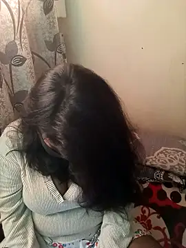 HAANNIAA online show from November 2025 11:44:01 AM