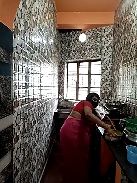 naughty nataasa online show from November 2025 07:52:02 AM