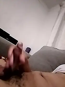 Snapshot of j3tt360 chatting on February 2026 08:40:01 PM j3tt360 online show from February 2026 08:40:01 PM