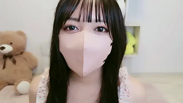 JP Momo o0 online show from October 2025 12:52:01 PM