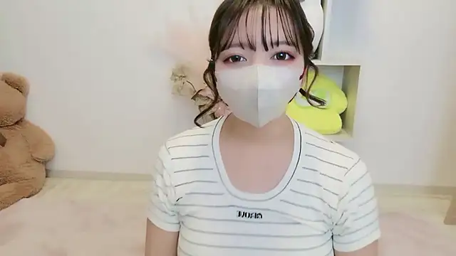 JP Momo o0 online show from November 2025 11:25:01 AM