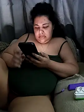 xlatinastar online show from November 2025 03:16:02 PM