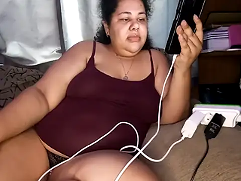 xlatinastar online show from November 2025 03:24:01 PM