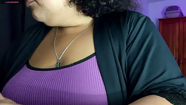 xlatinastar online show from June 2026 10:53:02 PM