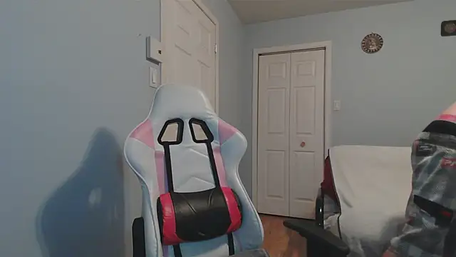 Ardokks online show from December 2025 02:18:02 AM