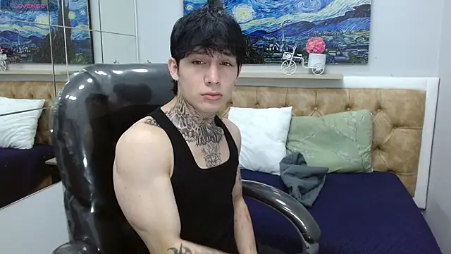 Iantwink18 online show from January 2026 09:29:01 PM