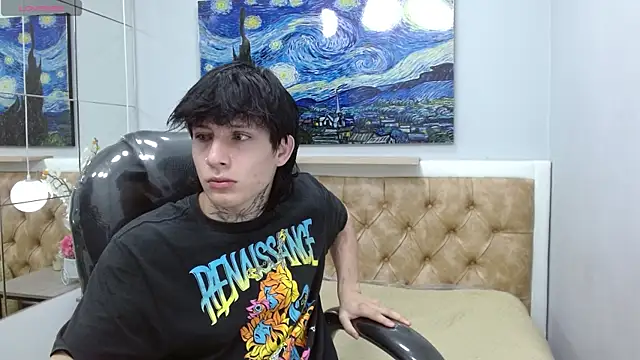 Iantwink18 online show from December 2025 09:58:01 AM