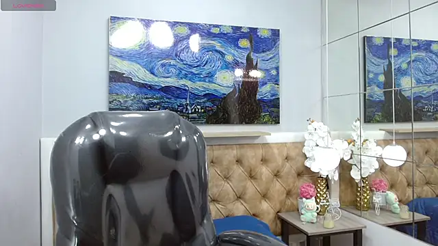 Snapshot of Iantwink18 chatting on November 2025 03:21:02 AM Iantwink18 online show from November 2025 03:21:02 AM