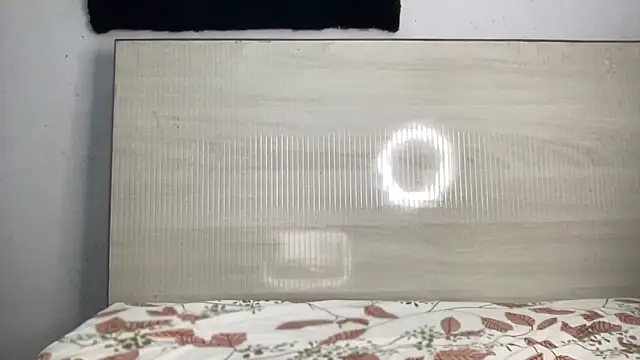 yourhunk69 online show from April 2026 05:37:02 PM