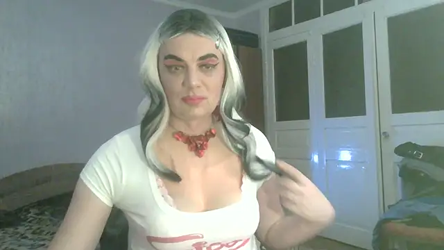 NiraFrost online show from March 2026 05:21:01 PM