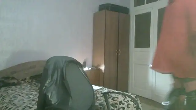 NiraFrost online show from February 2026 07:57:02 PM