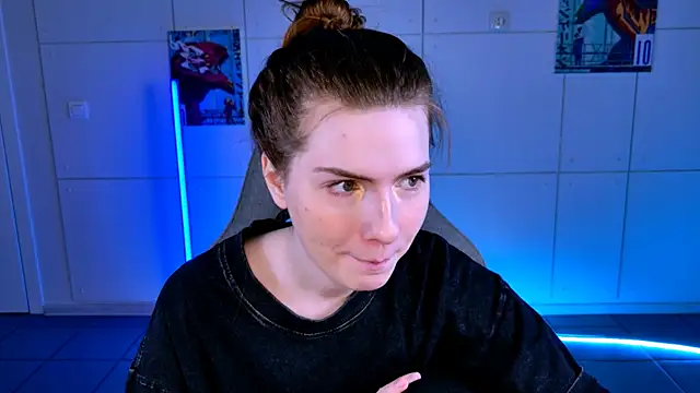 AliceCUNTach online show from October 2025 05:06:01 AM