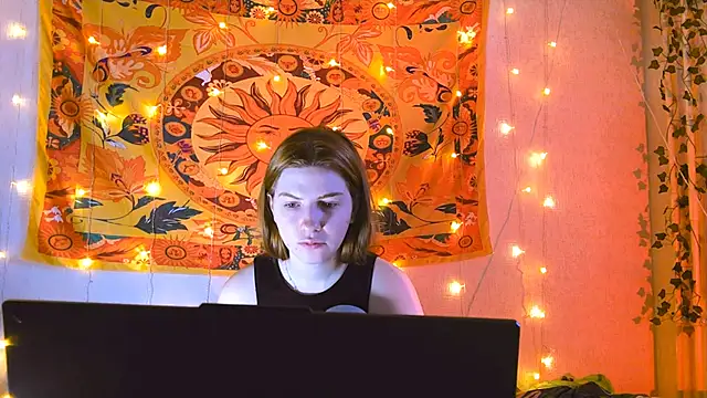 AliceCUNTach online show from April 2026 05:09:01 AM