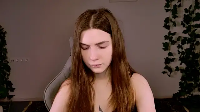 Snapshot of AliceCUNTach chatting on January 2026 05:14:02 AM AliceCUNTach online show from January 2026 05:14:02 AM