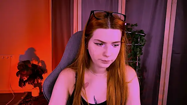 AliceCUNTach online show from July 2026 05:25:01 AM