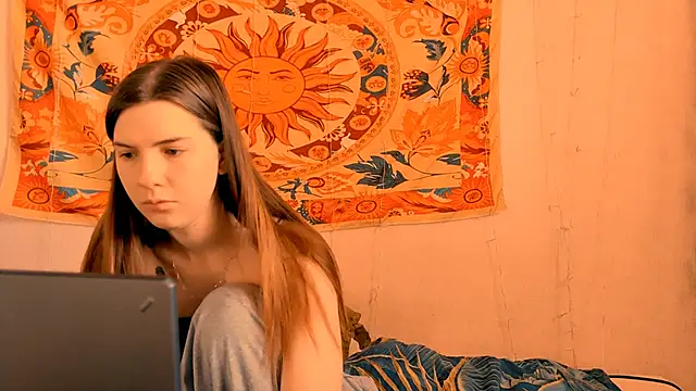 AliceCUNTach online show from March 2026 05:07:01 AM