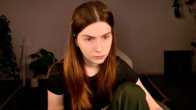 AliceCUNTach online show from November 2025 05:08:01 AM