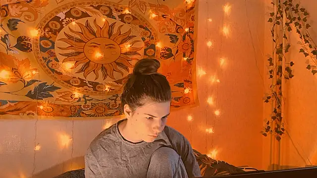 Snapshot of AliceCUNTach chatting on February 2026 05:07:02 AM AliceCUNTach online show from February 2026 05:07:02 AM