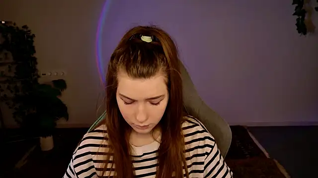 AliceCUNTach online show from December 2025 05:12:01 AM