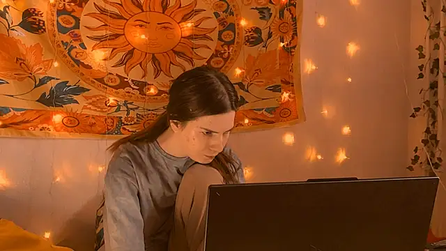 Snapshot of AliceCUNTach chatting on February 2026 07:51:01 AM AliceCUNTach online show from February 2026 07:51:01 AM