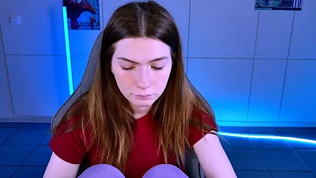 AliceCUNTach online show from November 2025 05:12:02 AM