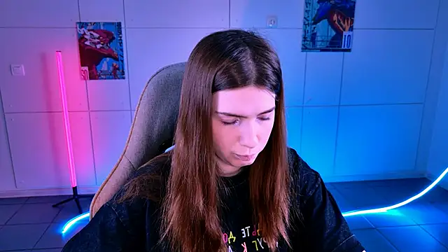 AliceCUNTach online show from November 2025 05:11:01 AM