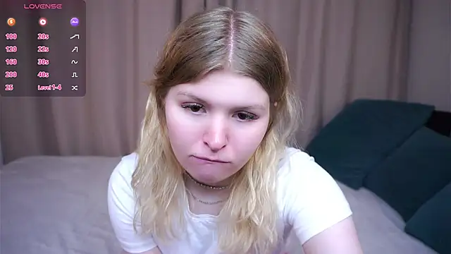 Snapshot of ShontaWasilko chatting on November 2025 06:23:02 PM ShontaWasilko online show from November 2025 06:23:02 PM