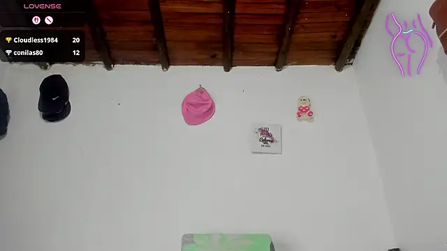 lustlunna online show from May 2026 01:22:01 AM