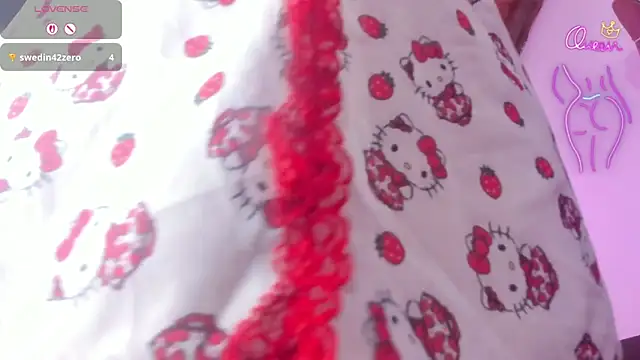 lustlunna online show from April 2026 02:15:02 AM